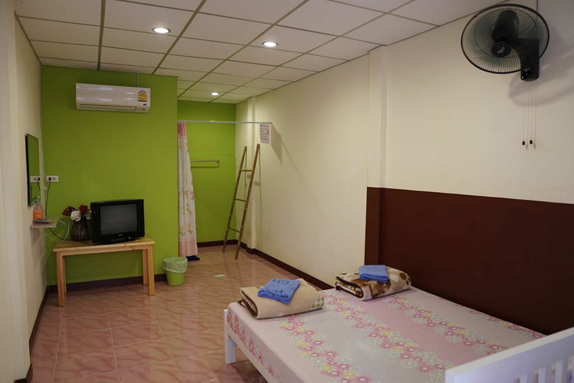 Winny Apartment ระยอง ภายนอก รูปภาพ